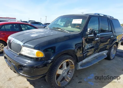 2000 Lincoln Navigator z USA, uszkodzony, nr VIN 5LMPU28A9YLJ03030